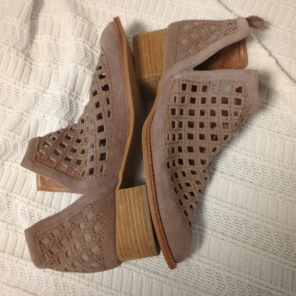 Jeffrey Campbell Taggart Suede Cutout Booties Wooden Block Heel